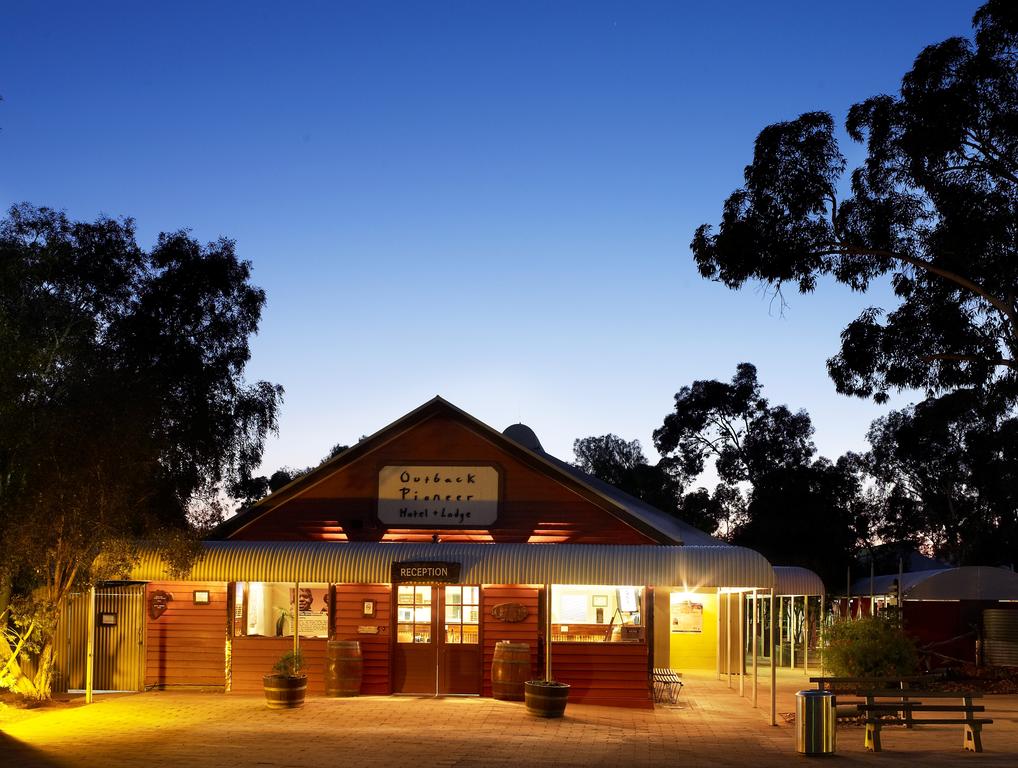 Outback Pioneer Hotel - South Australia Travel
