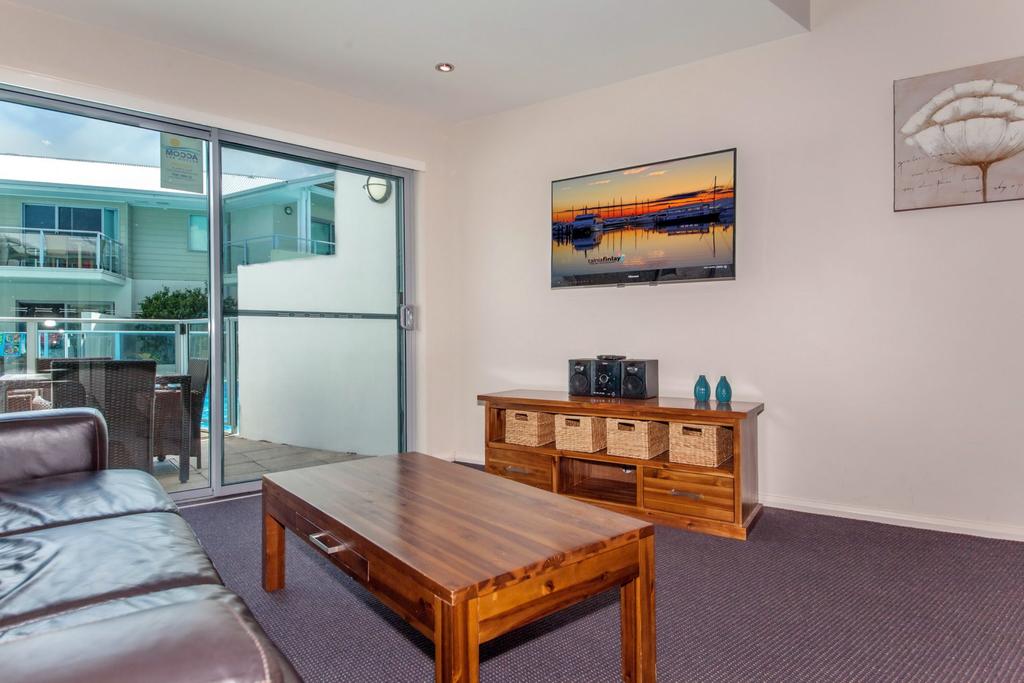 Pacific Blue Apartment 139, 265 Sandy Point Road - thumb 1