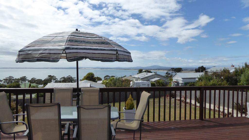 Panoramic Views on Walter - South Australia Travel