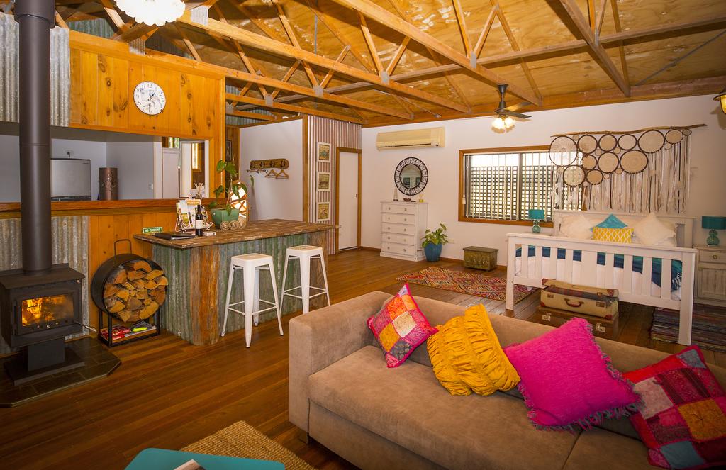 Peppercorn Cabin - Accommodation Airlie Beach