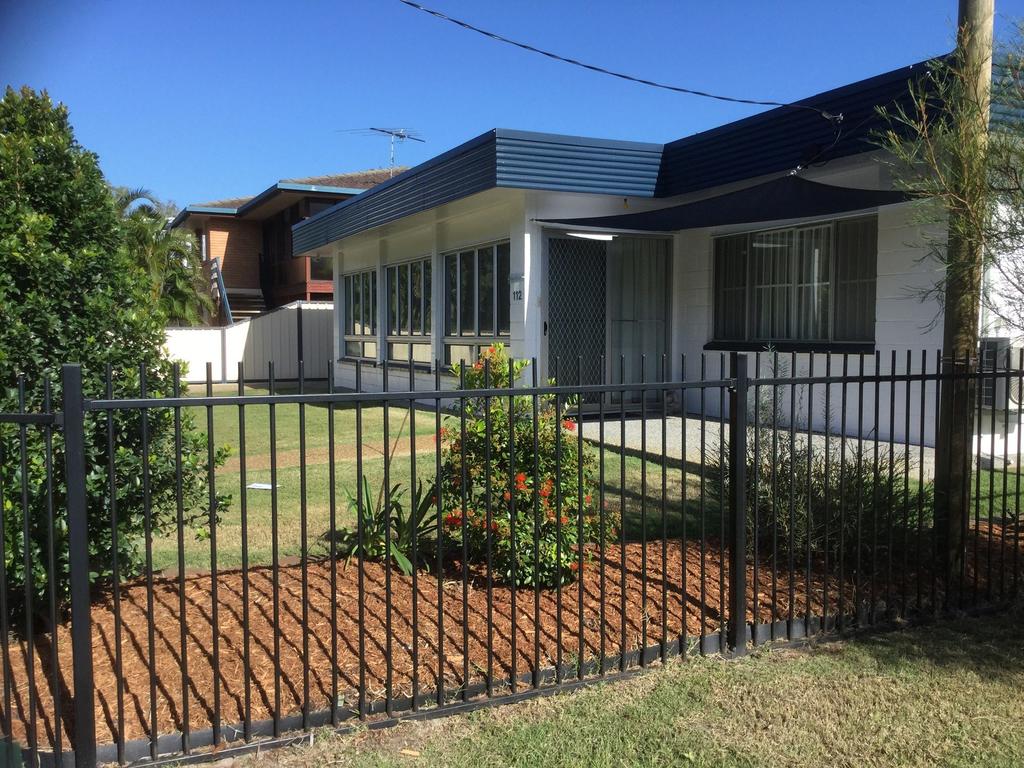 Pet Friendly home walking distance to Surf Beach - North St Woorim - New South Wales Tourism 