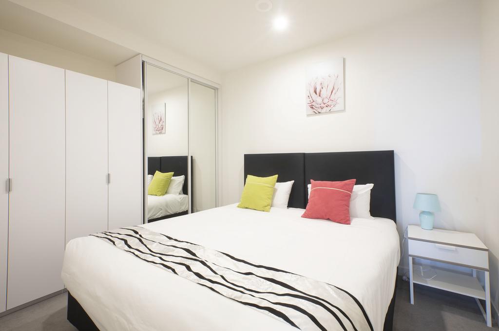 Platinum City Serviced Apartments - St Kilda Accommodation 0