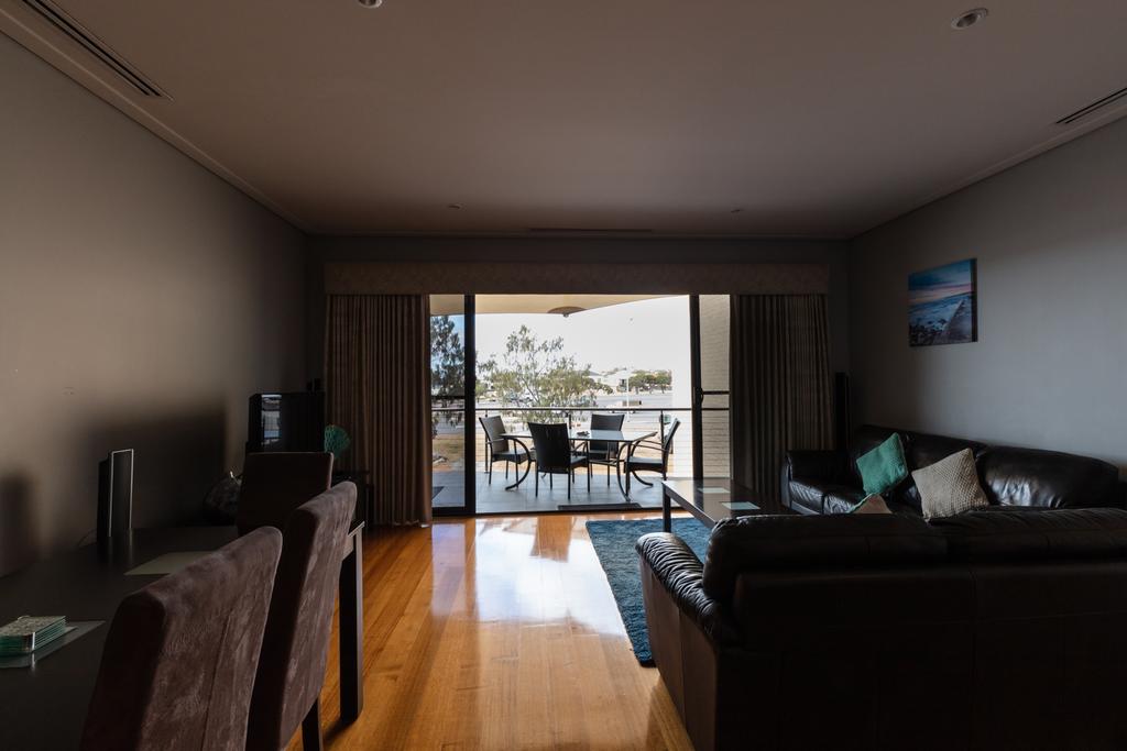 Promenade Executive Apartments - Accommodation Airlie Beach