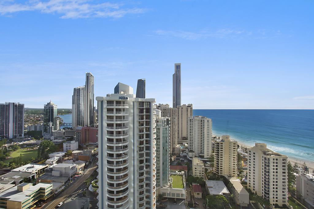Q1 Resort Apartment, - Surfers Gold Coast 1
