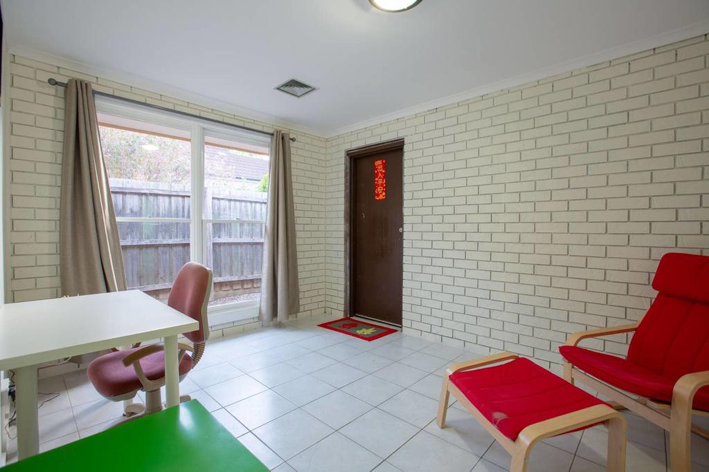 Quiet & Peaceful 3bed2bath HOME @Keilor Downs - thumb 1