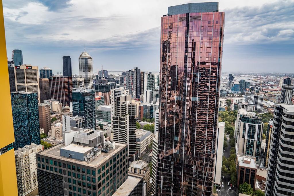 R&K Luxury Apartment Fantastic Skyline View CBD Parking&Free Tram Heart Of Melbourne - thumb 2