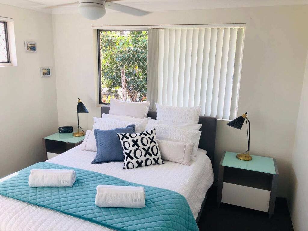 Relaxing Escape! In The Heart Of Broadbeach - Transport, Casino, Free Wifi And Netflix - thumb 2