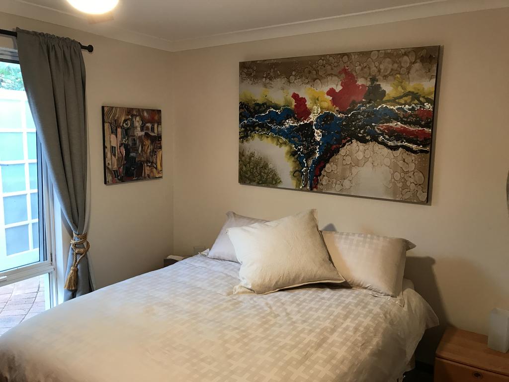 Resort-style Home - Accommodation Fremantle 1