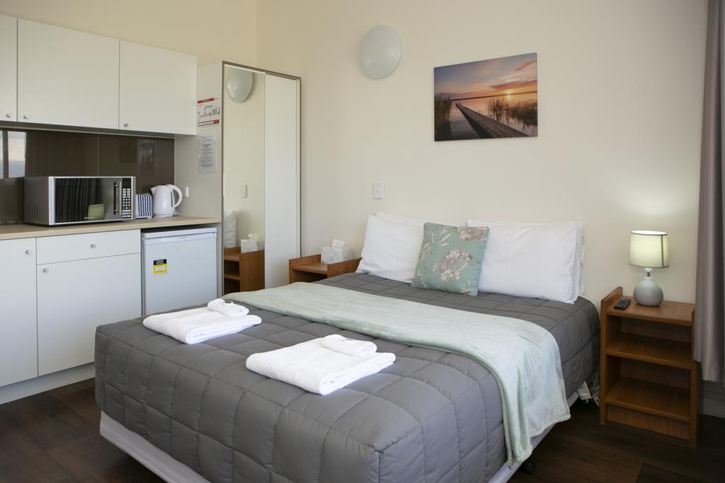 Rivers Apartments Motel Sale Gippsland - Accommodation Adelaide