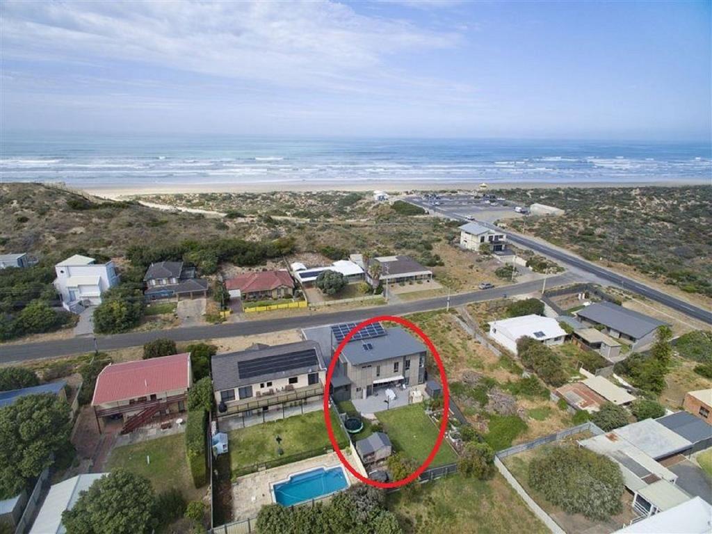 RiverSea Goolwa Beachhouse - WiFi - Pet-Friendly - thumb 2