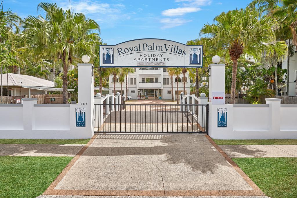 Royal Palm Villas - thumb 0