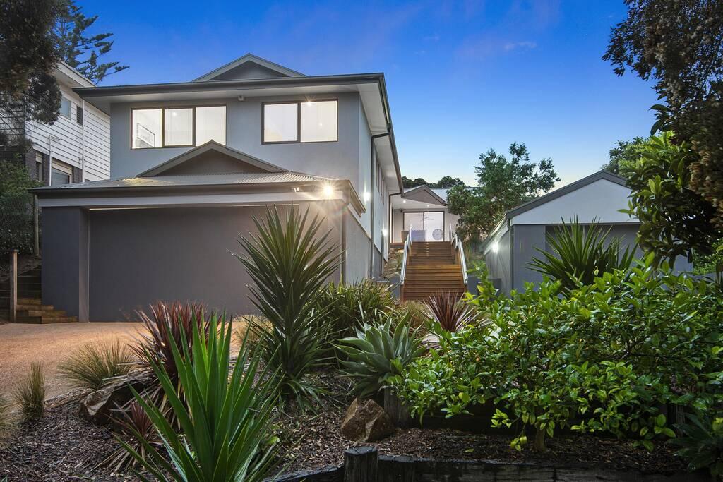 Rye-gowrie Front Beach House - thumb 0