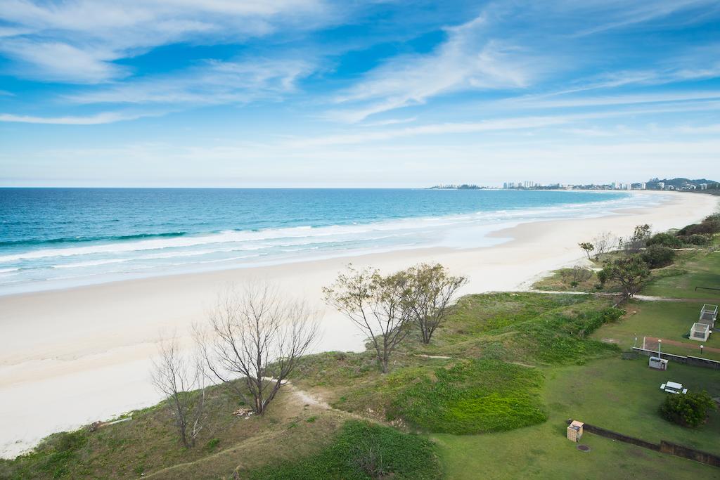 San Simeon Beachfront Apartments Tugun - South Australia Travel