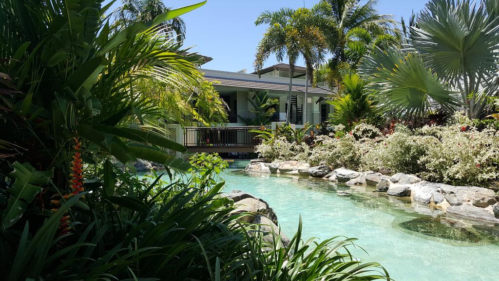 Sea Temple Port Douglas Luxury Penthouses - Swim Outs & Spa Apartments - thumb 3
