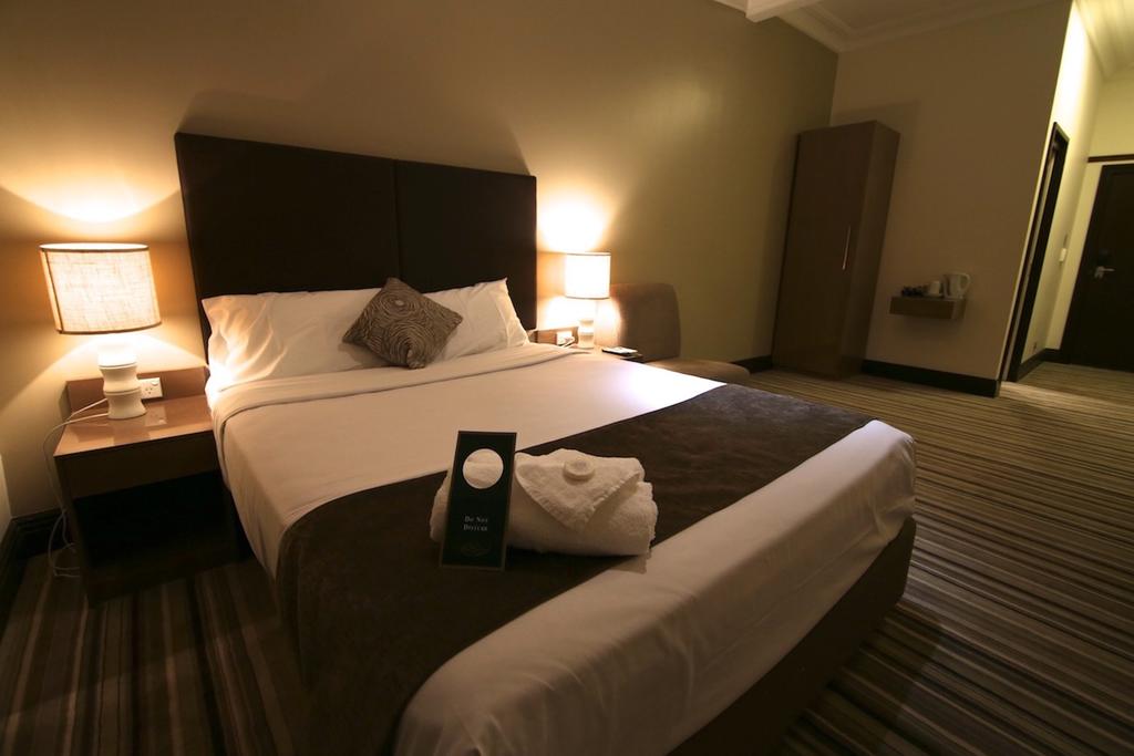 Southern Cross Hotel - Accommodation BNB