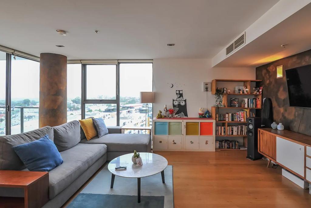 Spacious 2 Bedroom Flat In Wolli Creek - Accommodation Adelaide