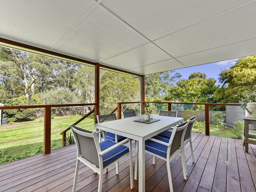 Summerfield Cottage - Hunter Valley renovated House in central North Rothbury - New South Wales Tourism 