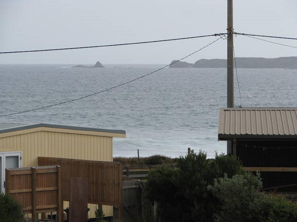 Sunderland Retreat Phillip Island - thumb 1