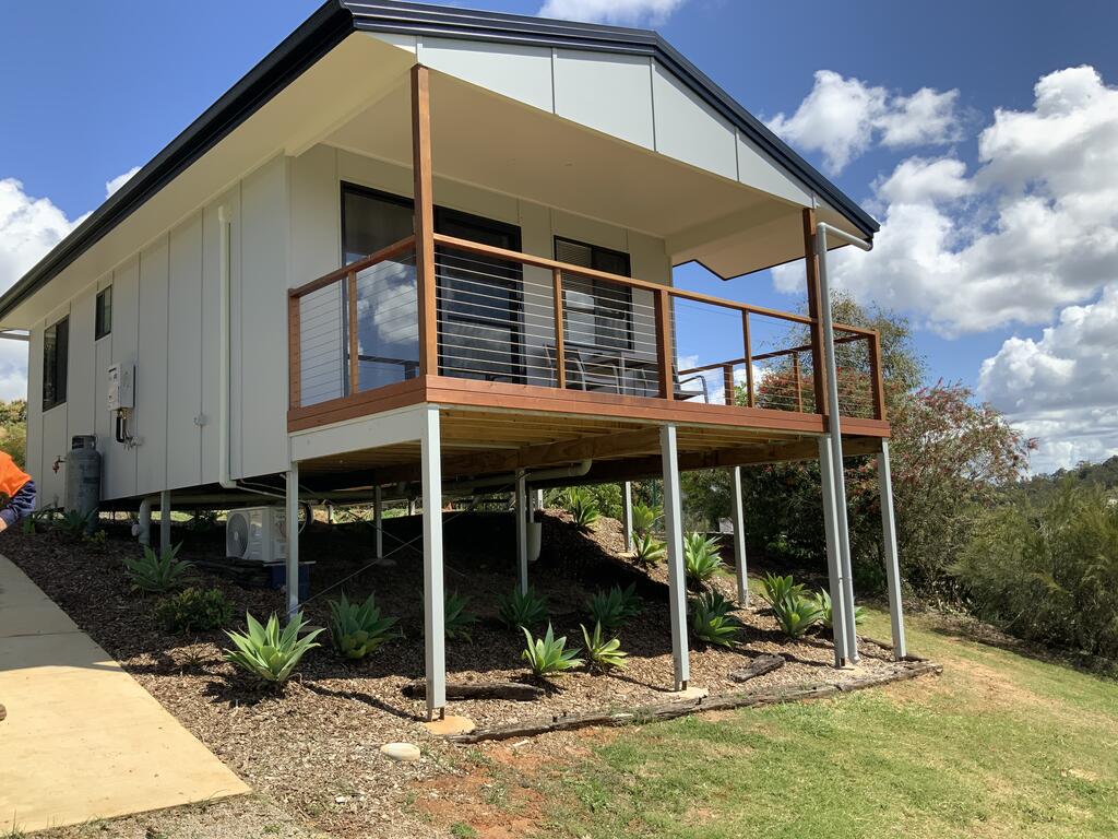 Sunshine Coast Retreat - thumb 1