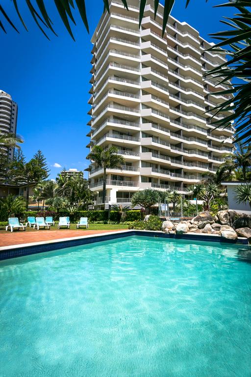 Surfers Beachside Holiday Apartments - Accommodation QLD 3