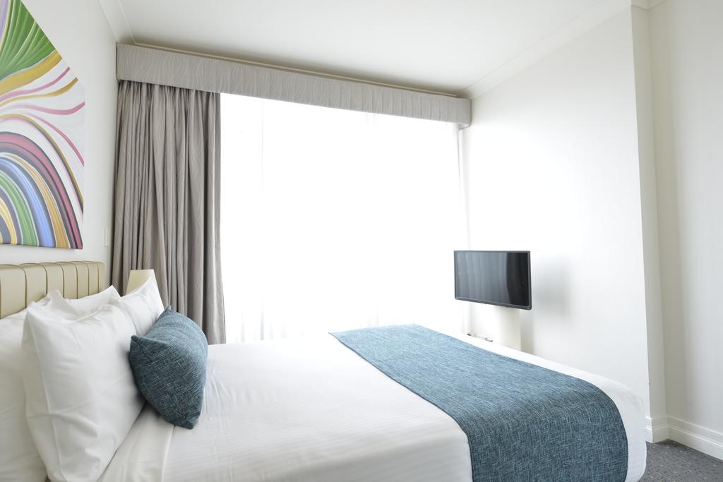 Sydney Hotel Harbour Suites - Accommodation ACT 1