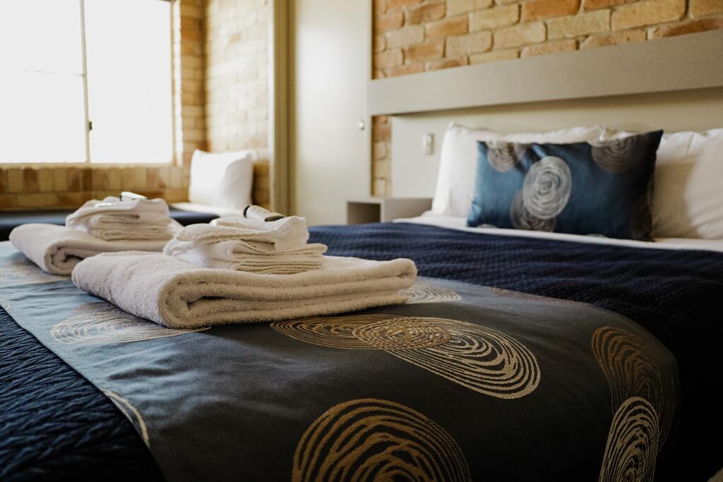 The Australian Hotel Motel - Accommodation ACT 0