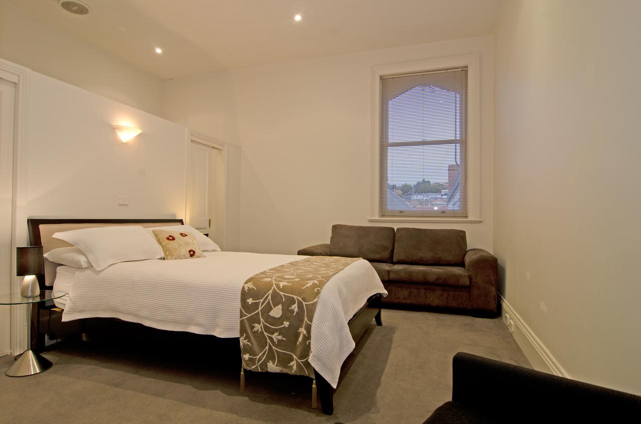Roxburgh House Apartments - Accommodation Tasmania 27