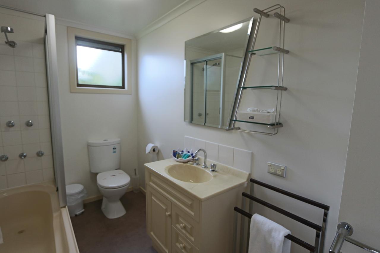 Moonah Central Apartments And Holiday Homes - Accommodation Tasmania 27