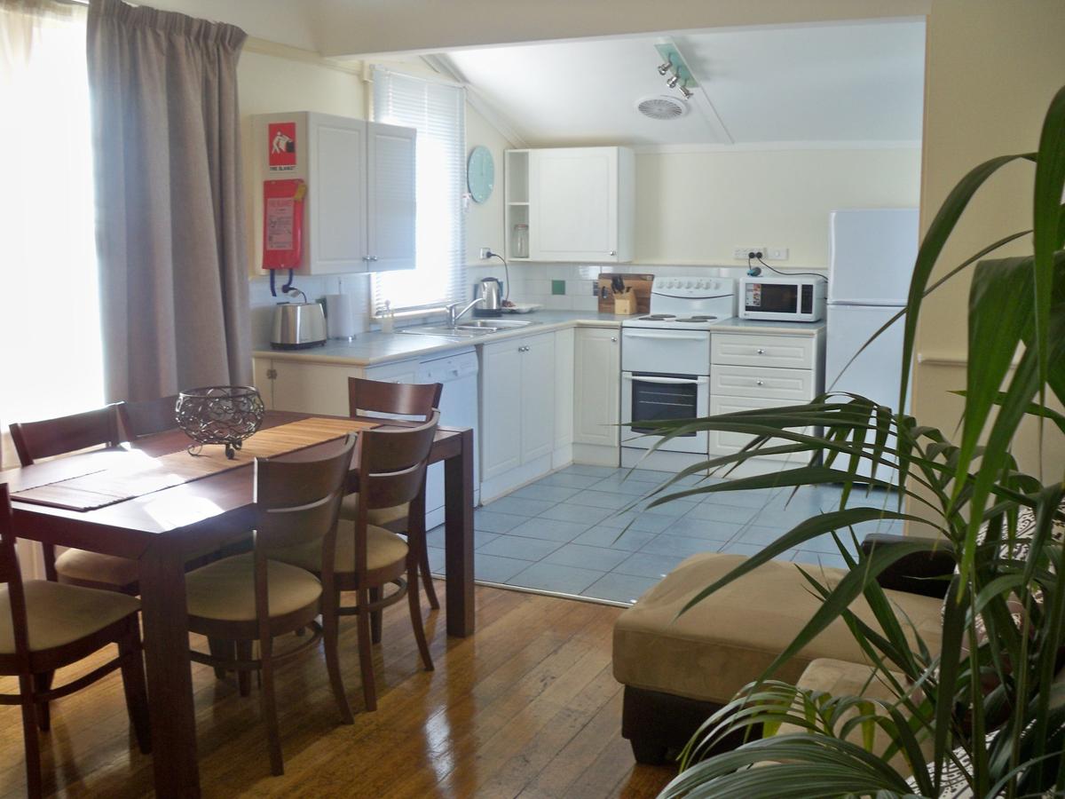 Moonah Central Apartments And Holiday Homes - Accommodation Tasmania 38