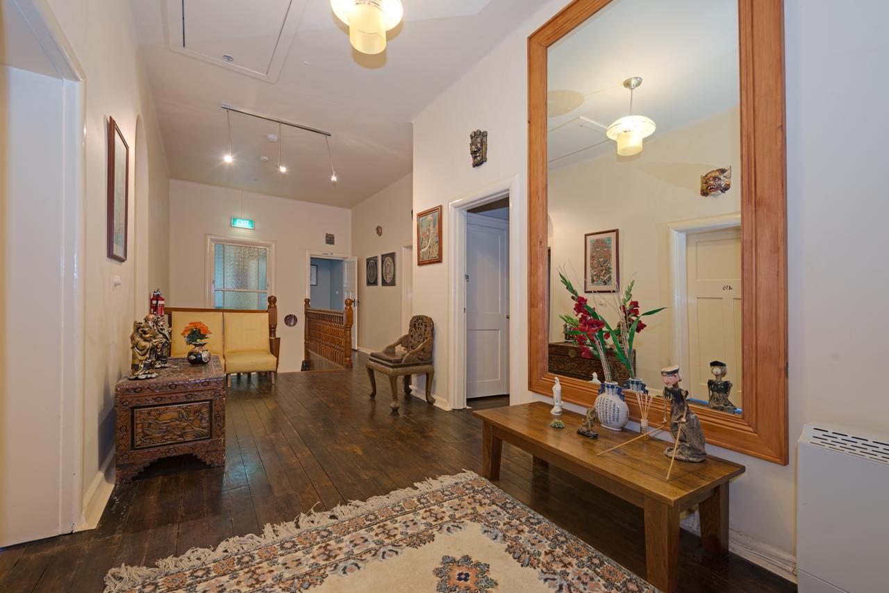 Edinburgh Gallery Bed & Breakfast - Accommodation Tasmania 4