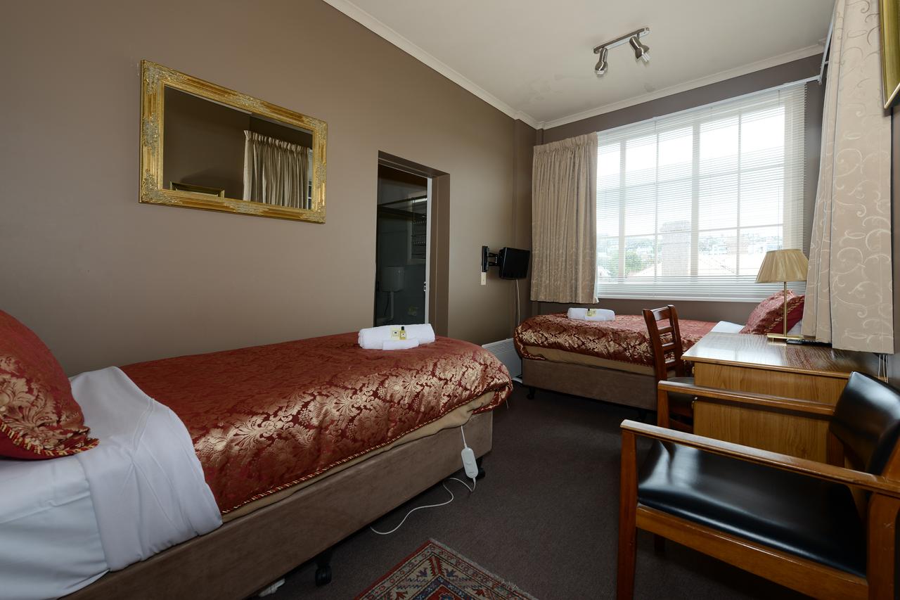 Edinburgh Gallery Bed & Breakfast - Accommodation Tasmania 7