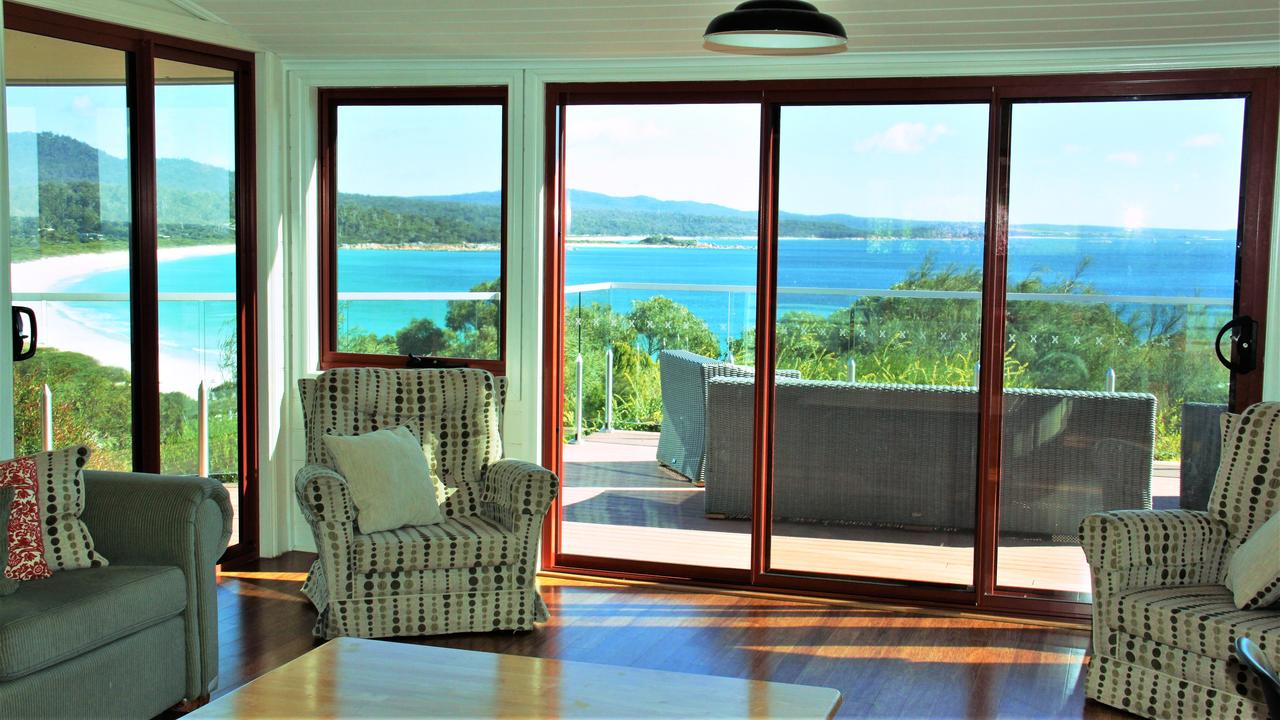 DOLPHIN LOOKOUT COTTAGE - Amazing Views Of The Bay Of Fires - thumb 14