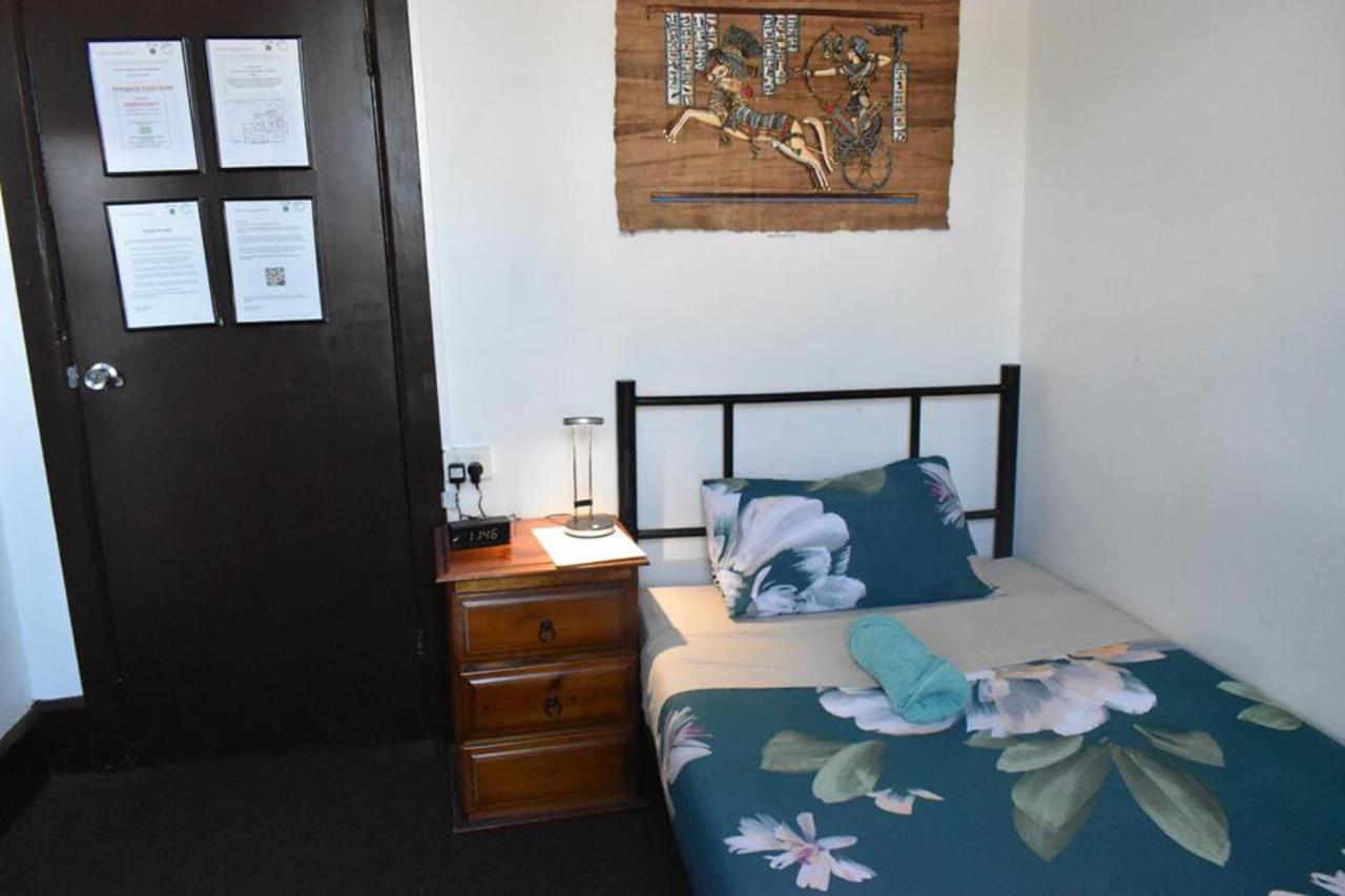 Hobart's Accommodation & Hostel - thumb 11