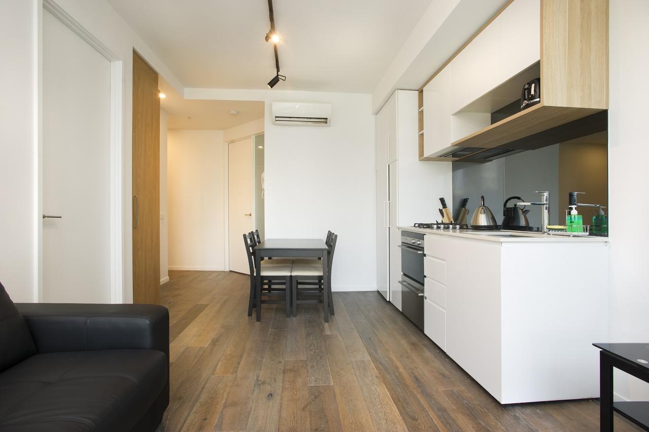 Mono Apartments On La Trobe Street - St Kilda Accommodation 7