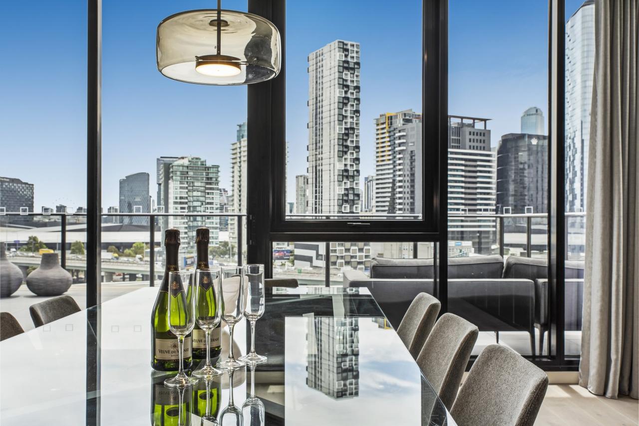 Serviced Apartments Melbourne - Teri - Accommodation Adelaide