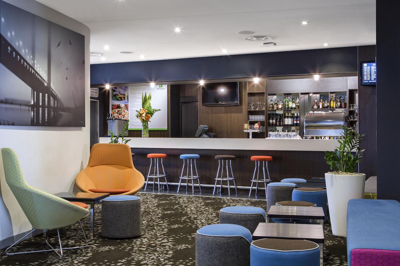 Holiday Inn Melbourne Airport - thumb 3