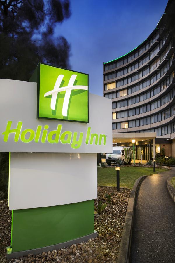 Holiday Inn Melbourne Airport - thumb 13