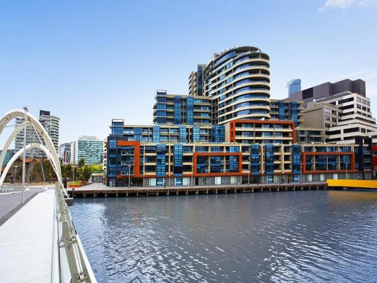 Melbourne Holiday Apartments Flinders Wharf - thumb 11