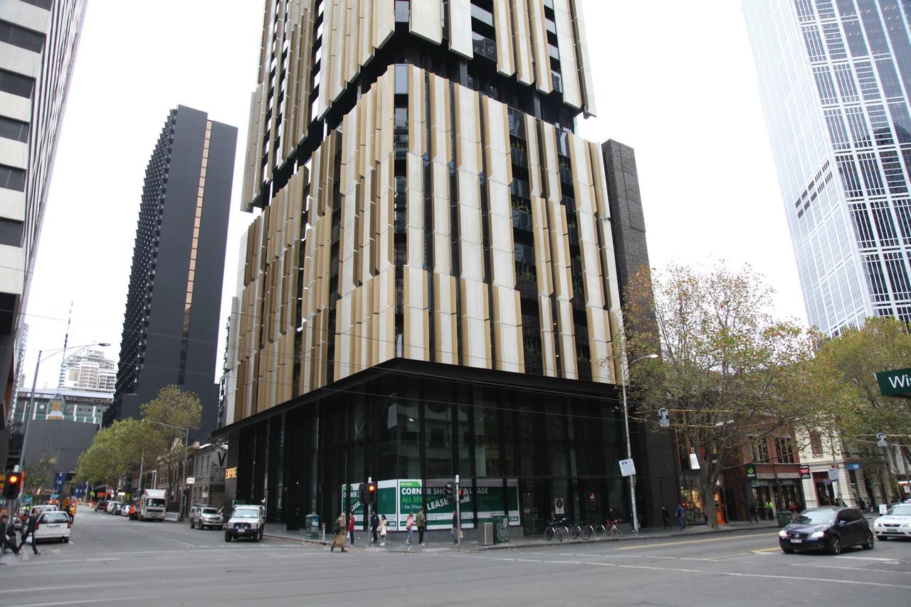Melbourne Empire Apartments - thumb 2