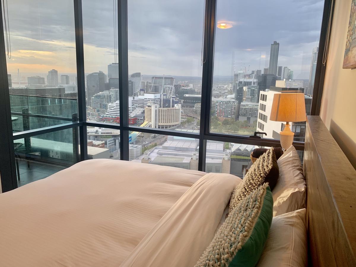 Luxury Apartments With View - St Kilda Accommodation 17