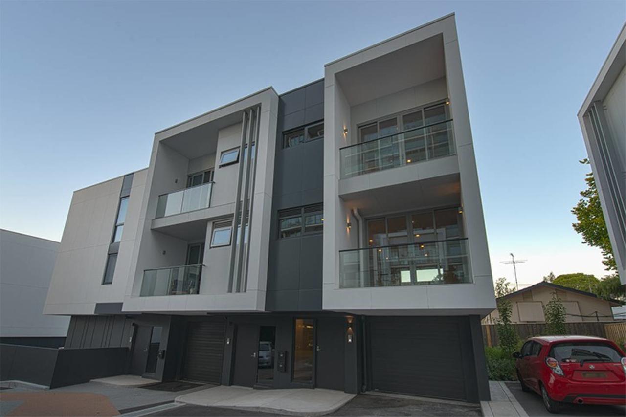 Doncaster Private Collection 2 Bed Townhouse@Pearl - Redcliffe Tourism 15