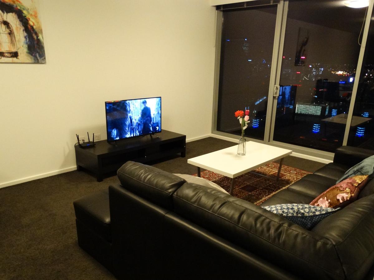 Cloud9 Luxury Apartments - Redcliffe Tourism 15
