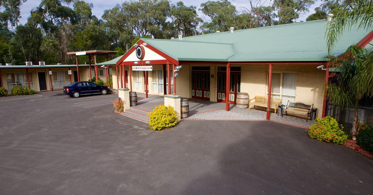 Sanctuary House Resort Motel - New South Wales Tourism 