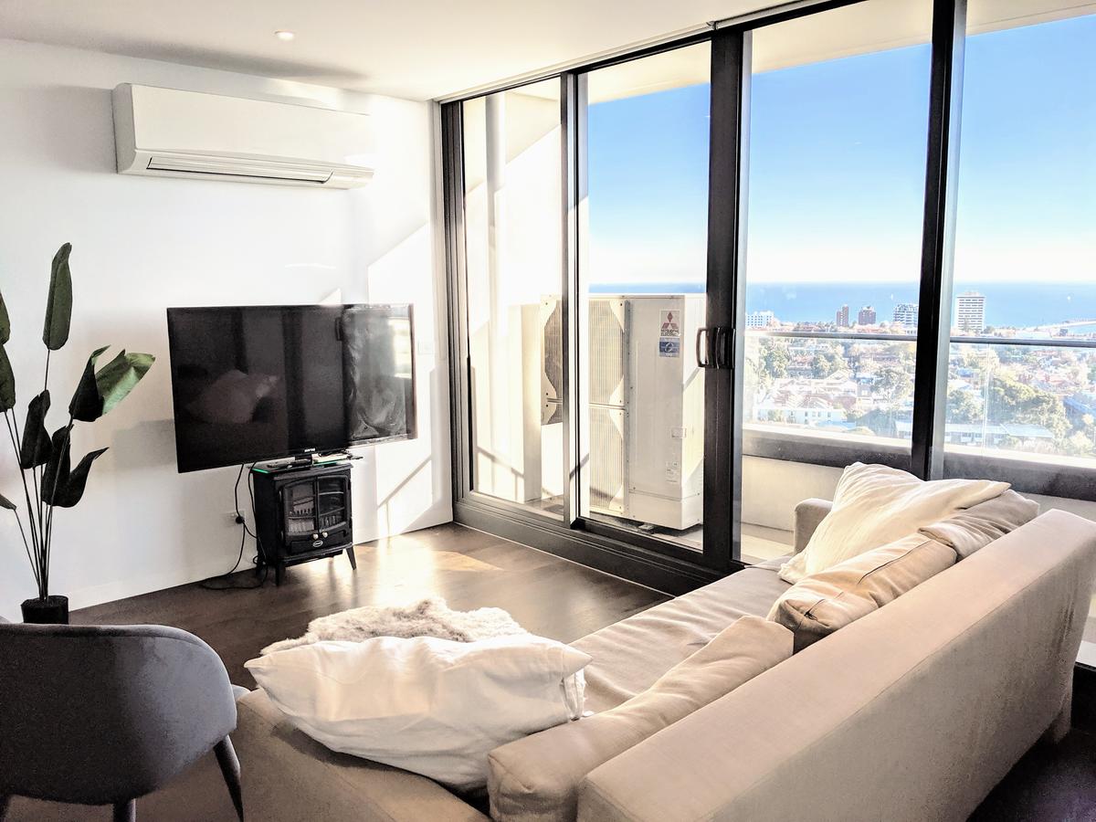 Breathtaking View Apartment With Gym & Sauna - thumb 16