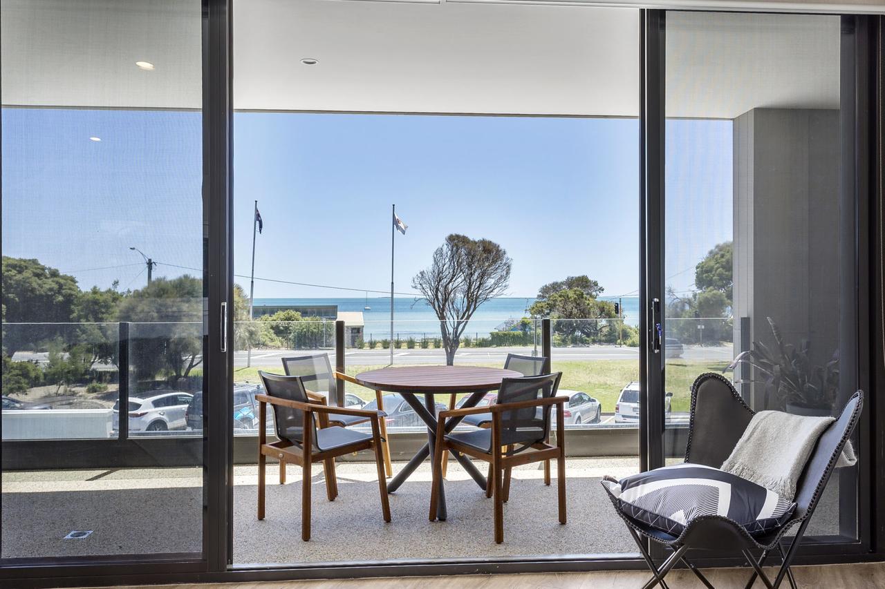 Blairgowrie Apartment 1 - on the beach - Accommodation Adelaide