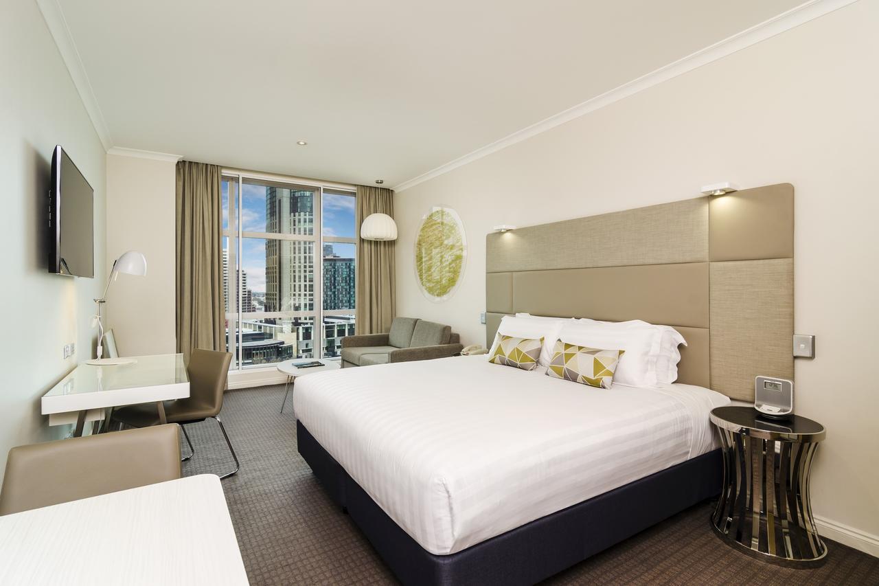 Clarion Suites Gateway - Melbourne Tourism 11