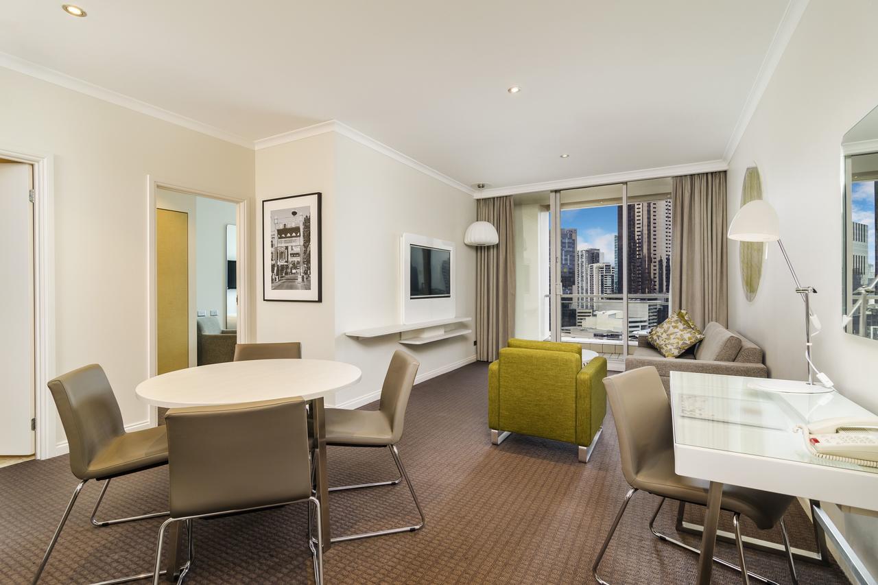 Clarion Suites Gateway - Melbourne Tourism 9
