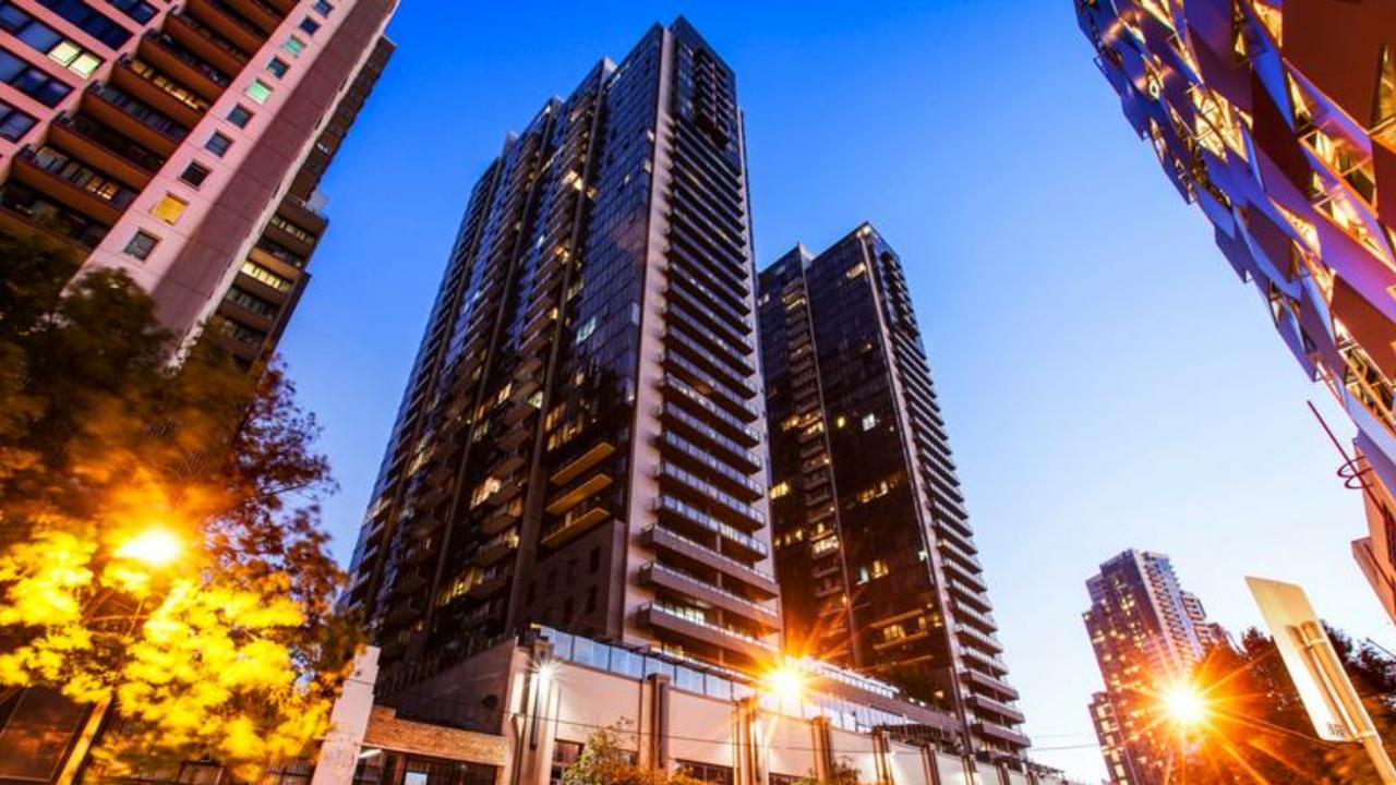 225 Melbourne Tower - Accommodation ACT 0