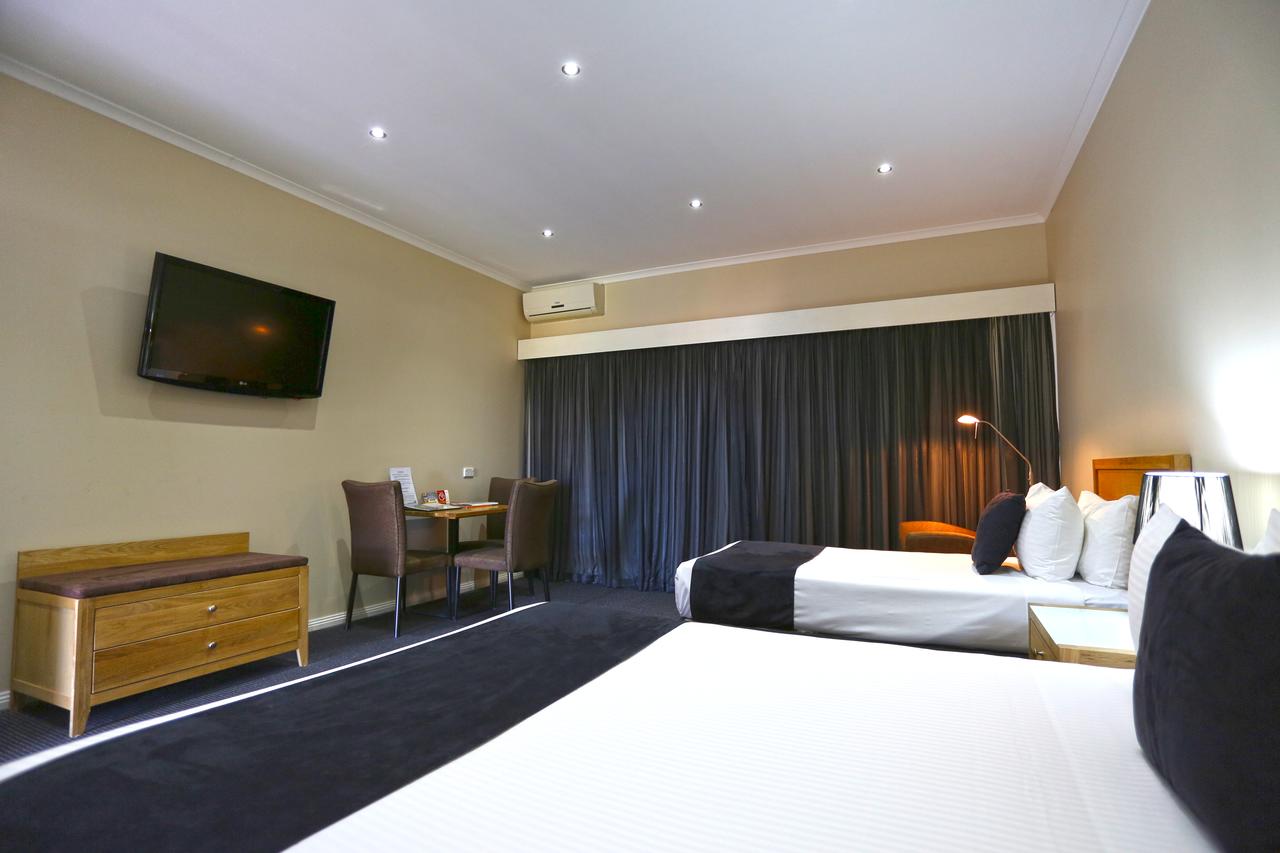 Quality Hotel Melbourne Airport - thumb 24