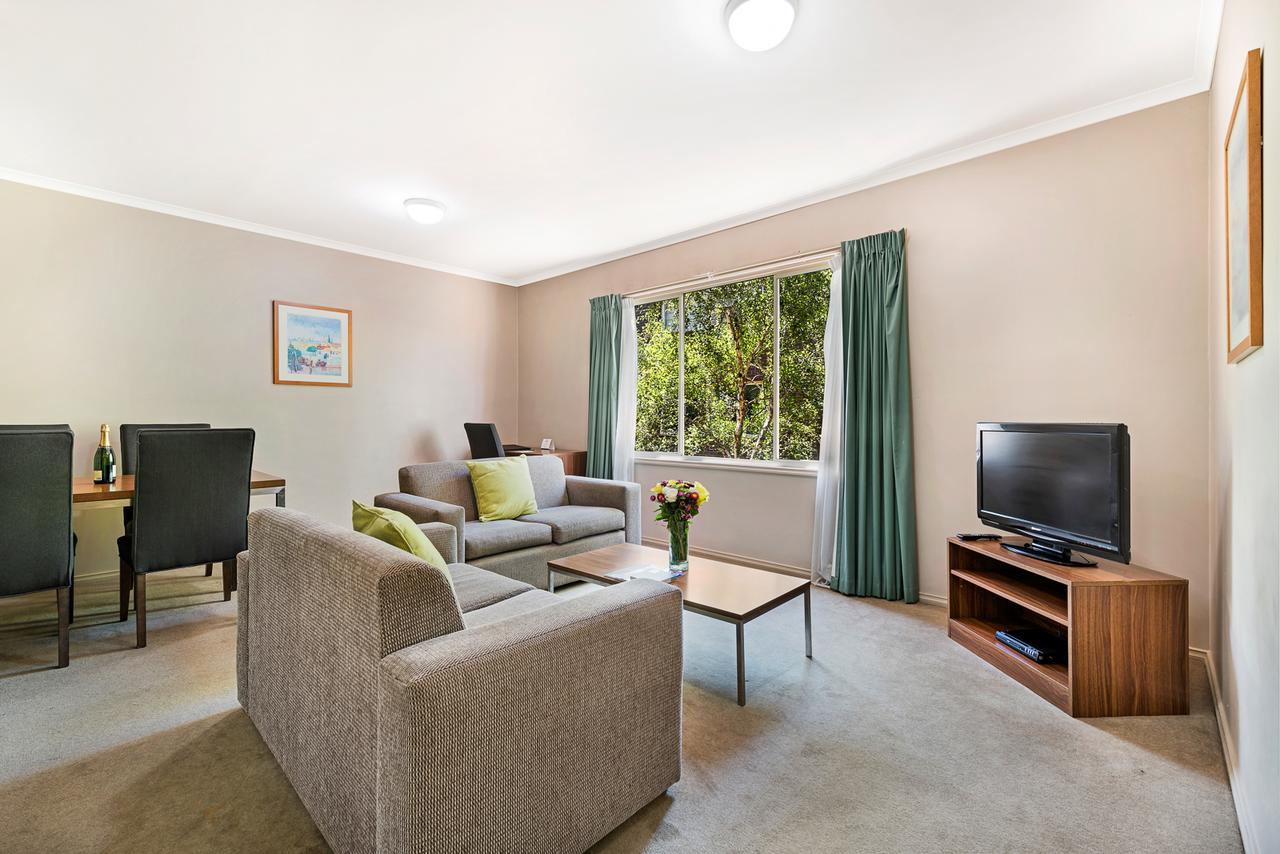 Punt Road Apartment Hotel - Accommodation Daintree